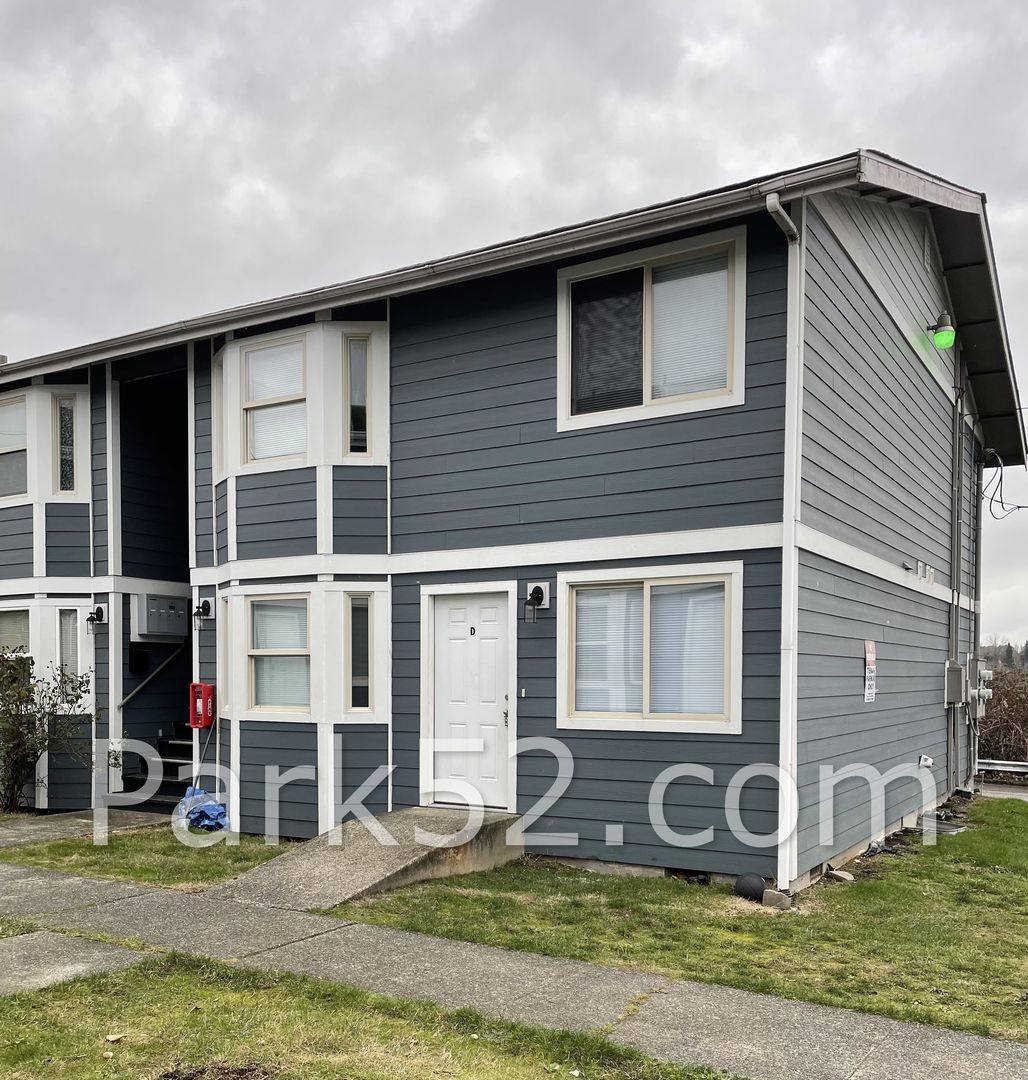Apartment for rent at 3301 S Asotin, Tacoma, WA 98418