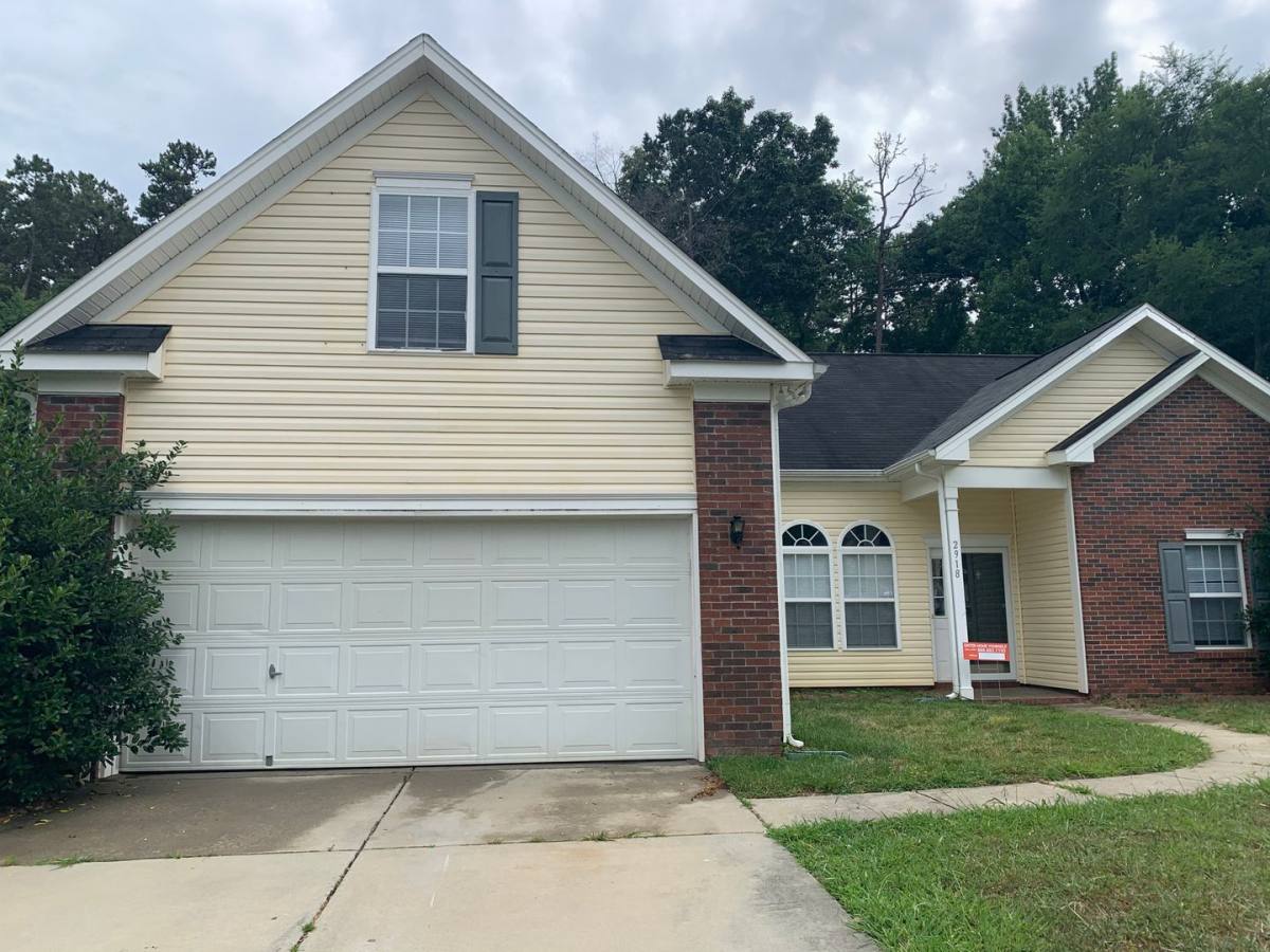House for rent at 2918 Tindle Hill Lane, Charlotte, NC 28216