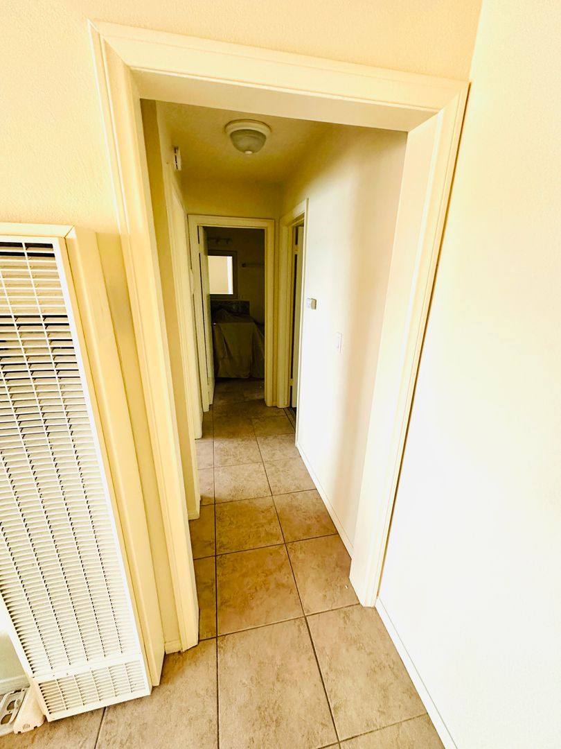 Apartment for rent at 621 N Cerritos Ave, Azusa, CA 91702