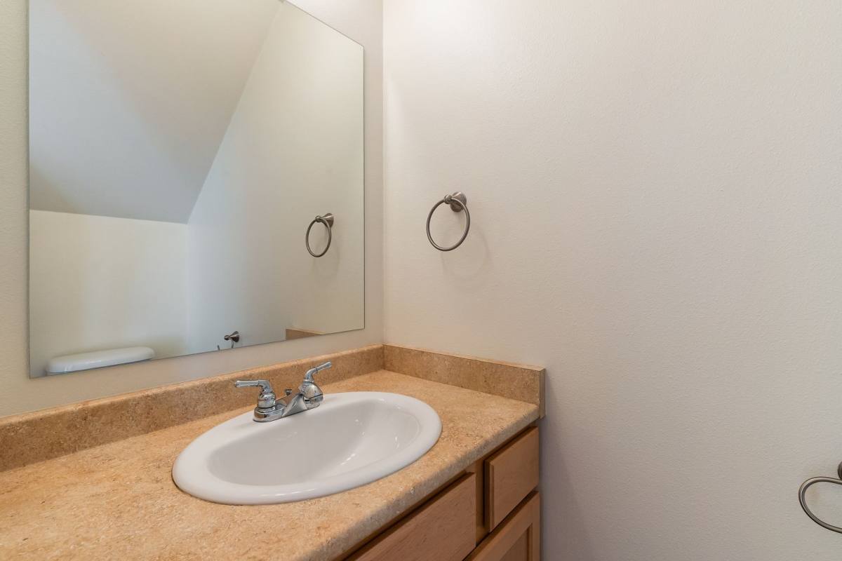 Apartment for rent at 3303 Hilda Lane, Bellingham, WA 98225