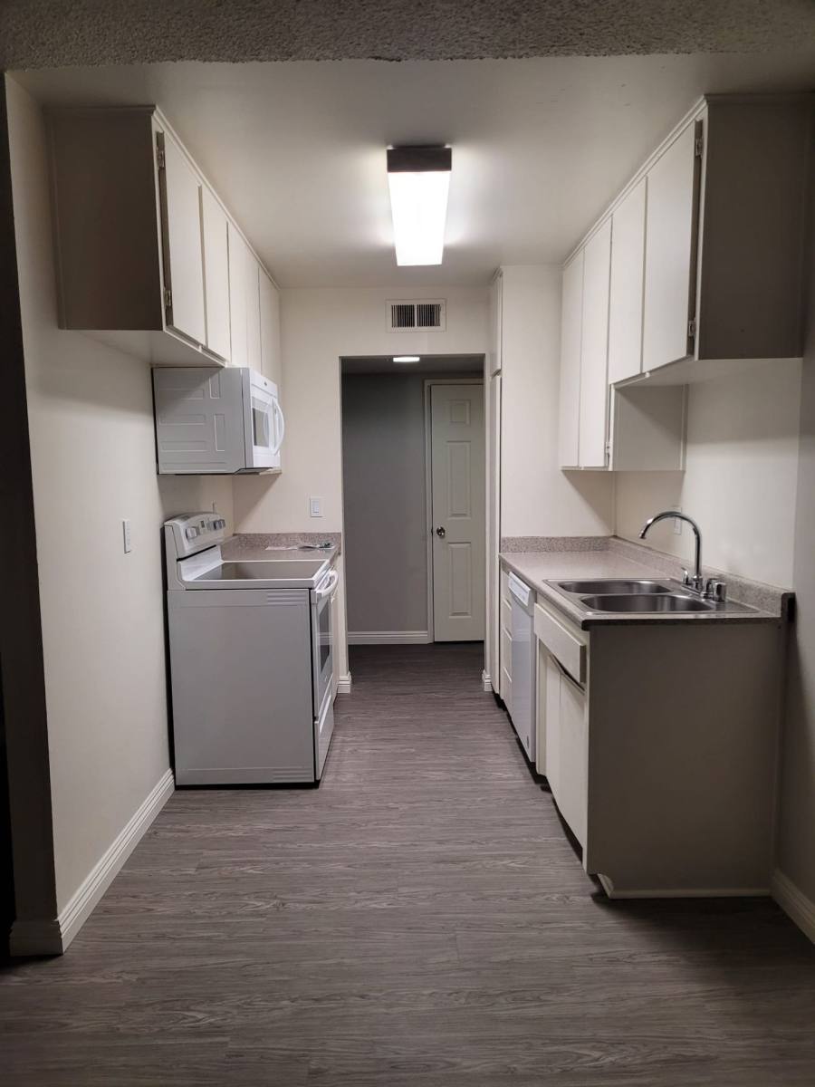 Apartment for rent at 1005 Via Zapata, Riverside, CA 92507