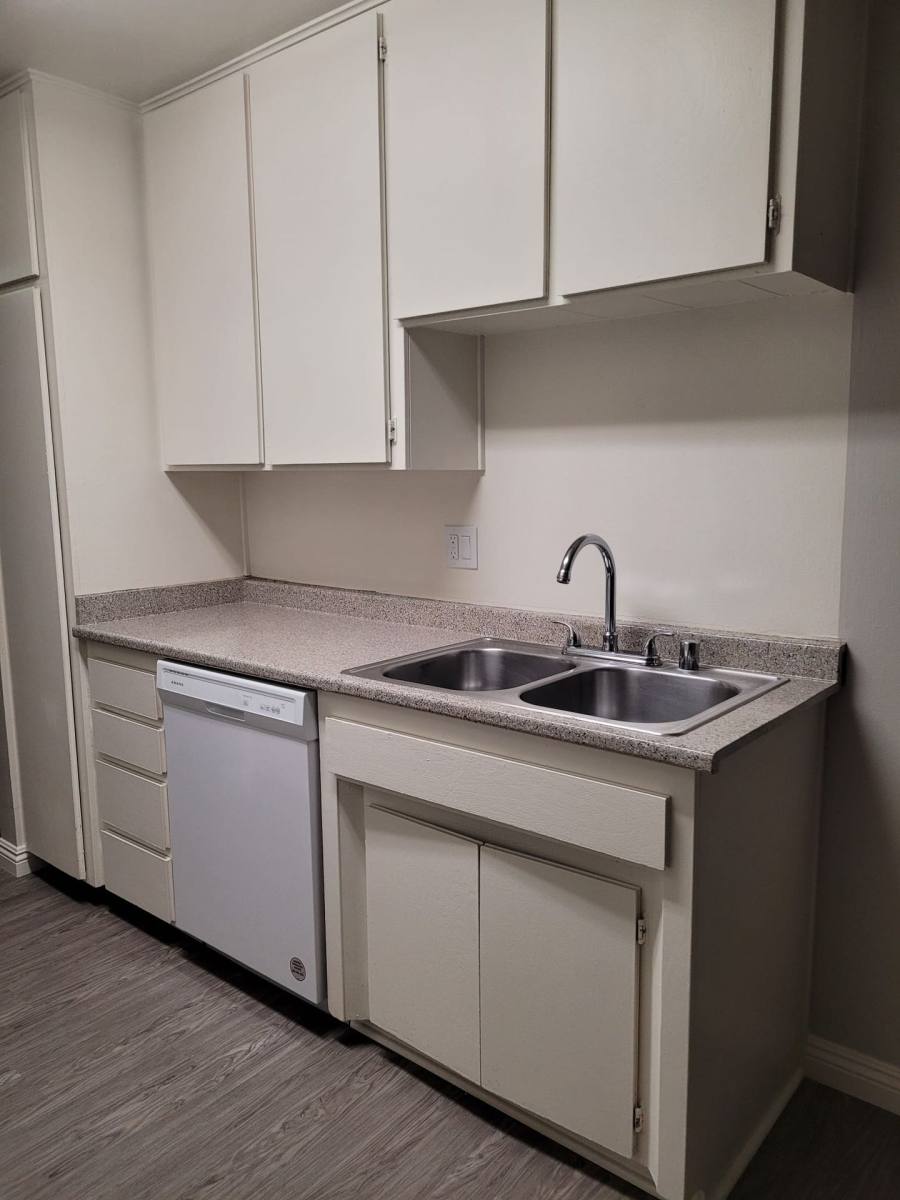 Apartment for rent at 1005 Via Zapata, Riverside, CA 92507