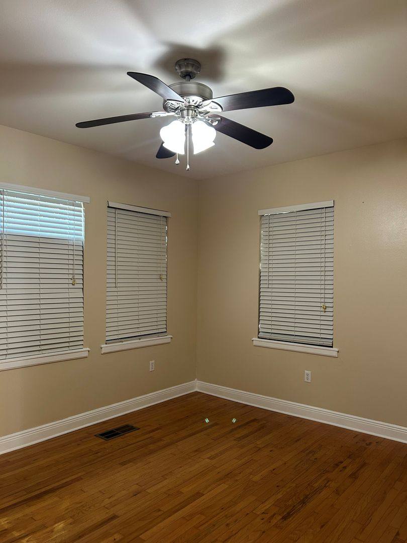 Apartment for rent at 5619 Vicksburg St, New Orleans, LA 70124