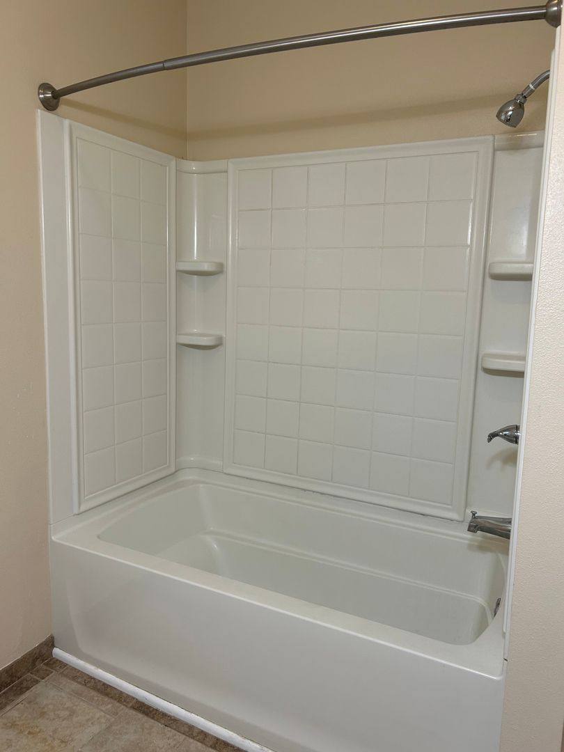 Apartment for rent at 5619 Vicksburg St, New Orleans, LA 70124