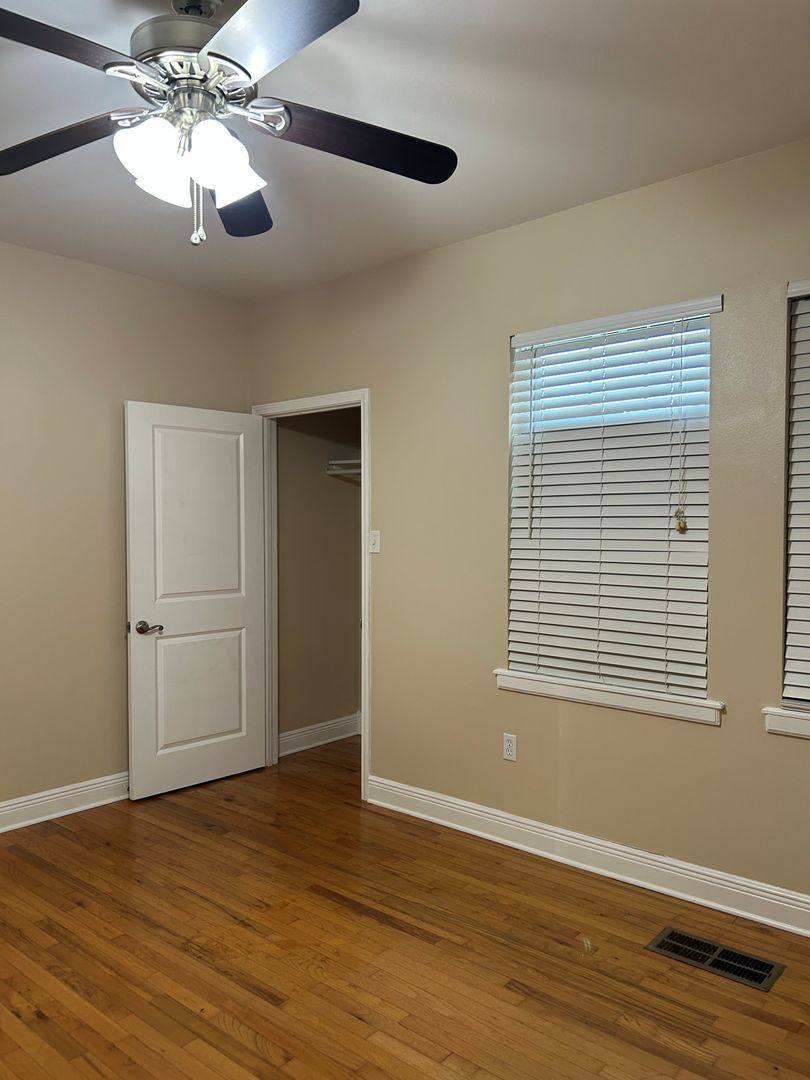 Apartment for rent at 5619 Vicksburg St, New Orleans, LA 70124