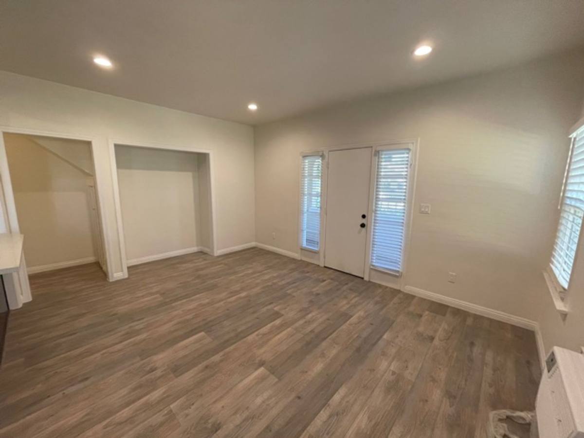 Apartment for rent at 524 Lincolnn Ave, Pasadena, CA 91103
