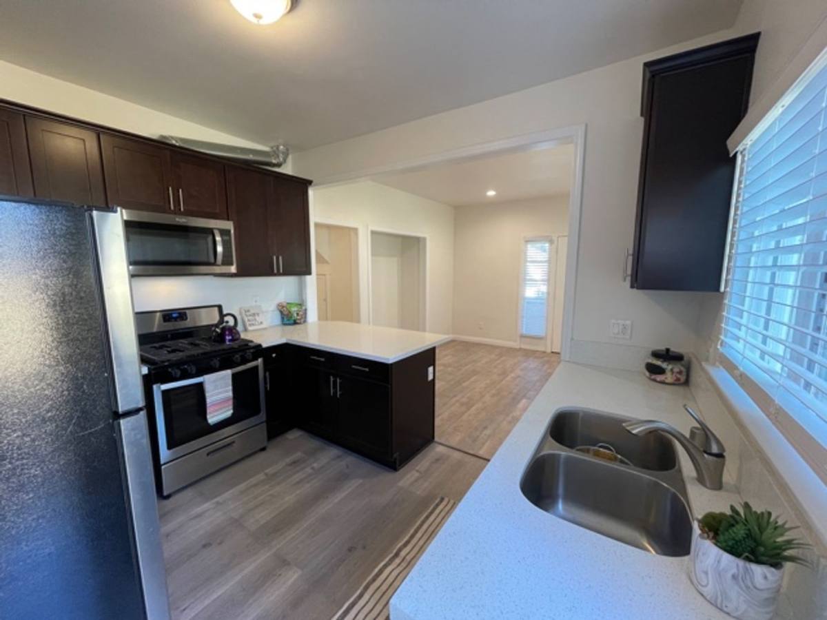 Apartment for rent at 524 Lincolnn Ave, Pasadena, CA 91103