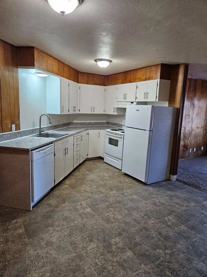Apartment for rent at 3456 NE W Devils Lake Rd, Lincoln City, OR 97367