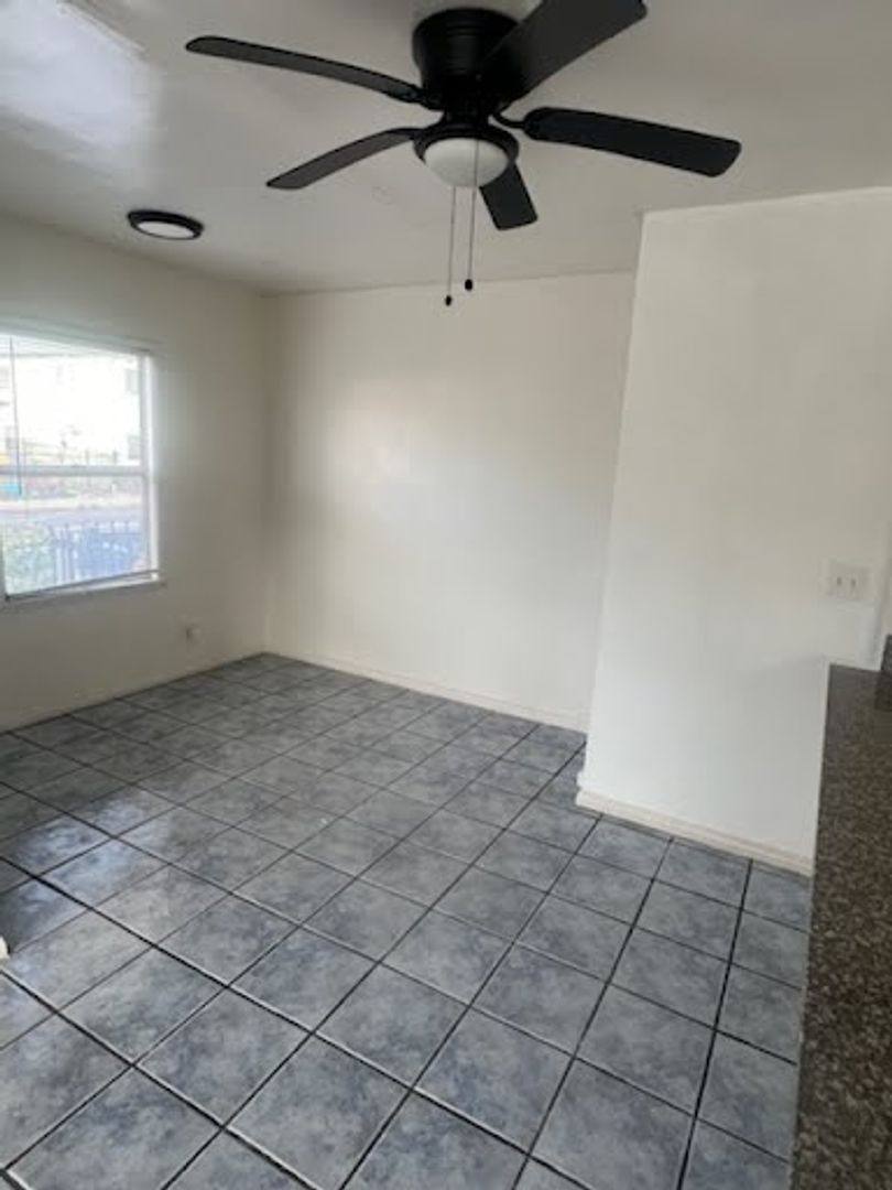 Apartment for rent at 2816 W Vernon Ave, Los Angeles, CA 90008