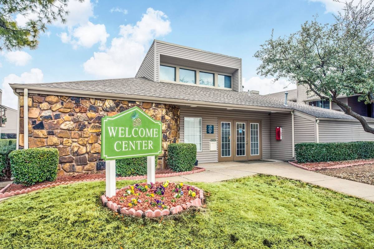 Apartment for rent at 1110 E 60th St, Tulsa, OK 74105