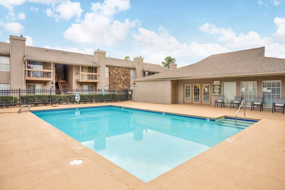 Apartment for rent at 1110 E 60th St, Tulsa, OK 74105