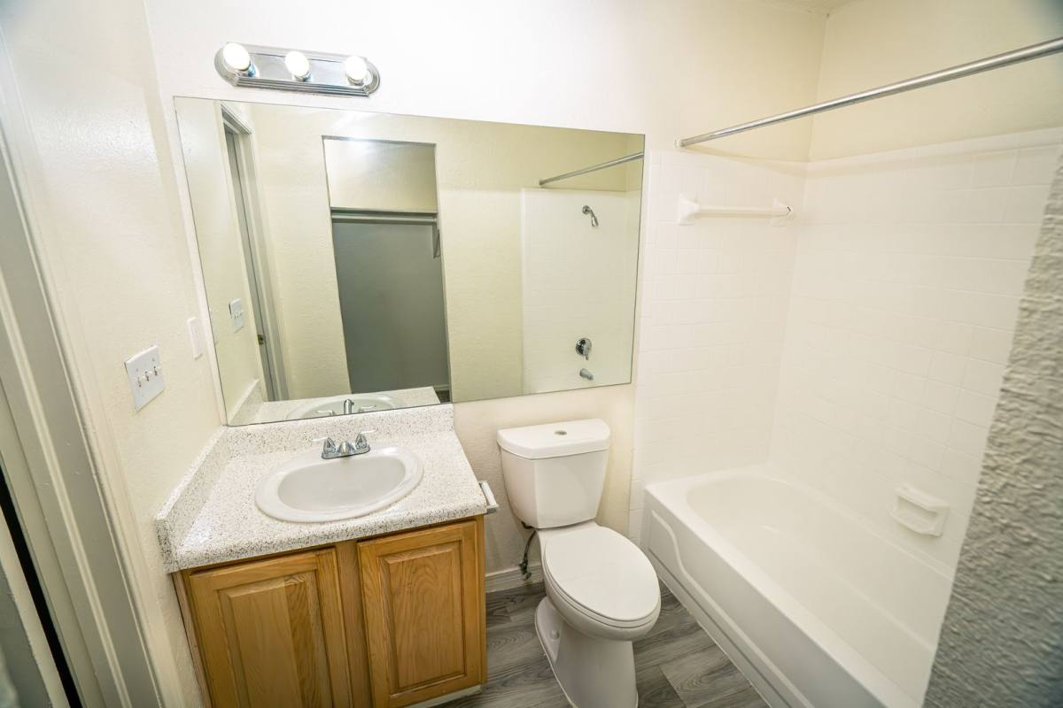 Apartment for rent at 1110 E 60th St, Tulsa, OK 74105