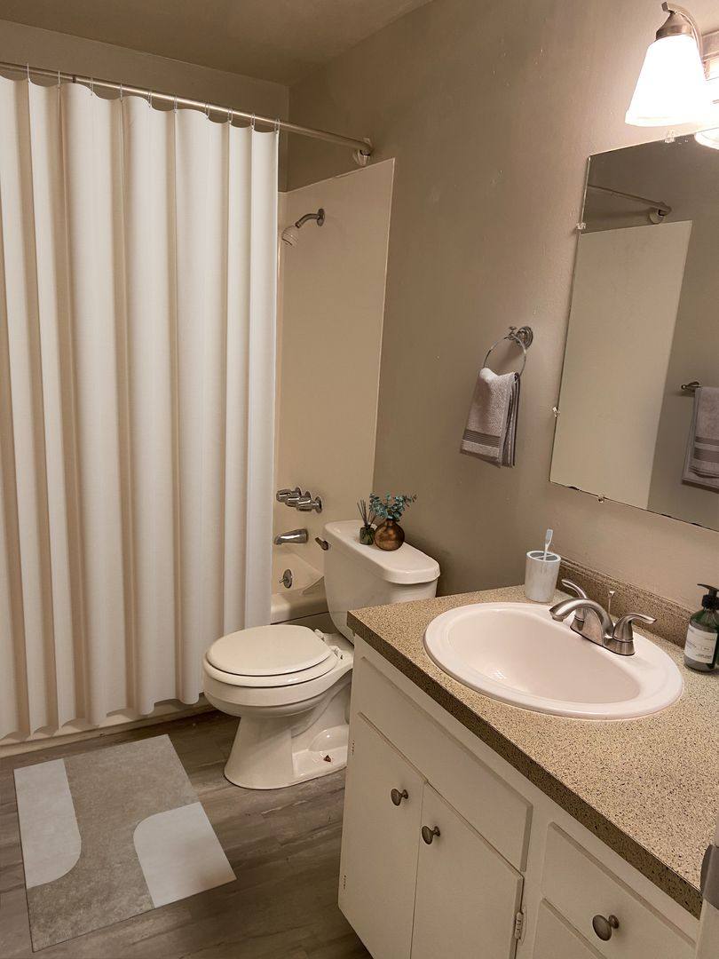 Apartment for rent at 18125 96th Ave NE, Bothell, WA 98011