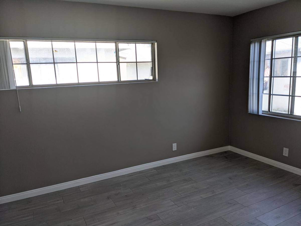 Apartment for rent at 6818 Morella Ave #C, North Hollywood, CA 91605