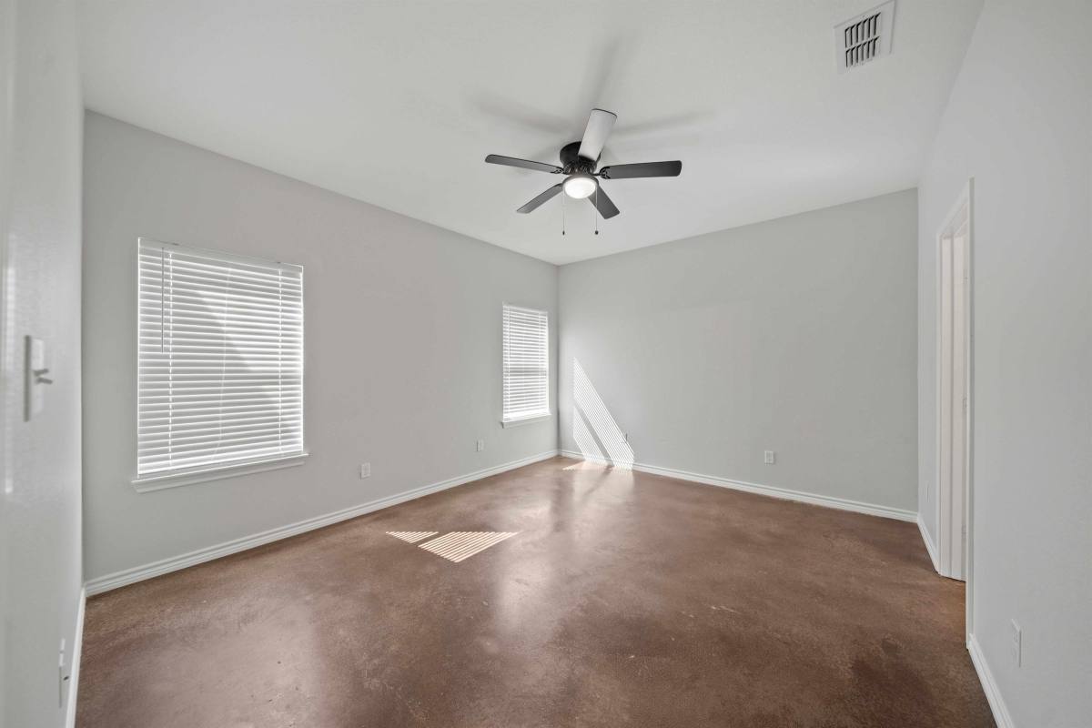 Townhouse for rent at 12750 County Rd, Flint, TX 75762