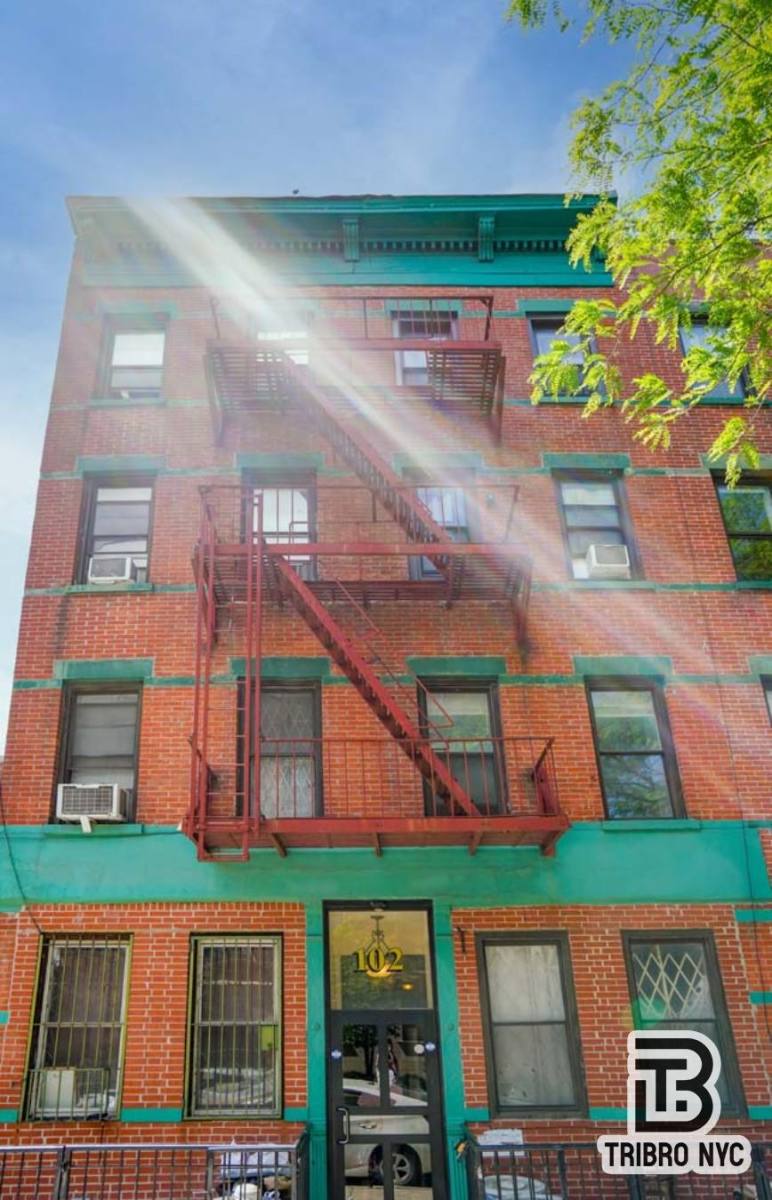 Apartment for rent at 102 Baltic St #2E, Brooklyn, NY 11201