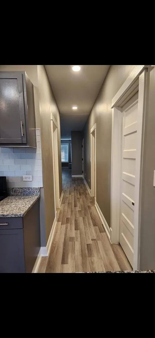 Apartment for rent at 5000 W Huron St #2, Chicago, IL 60644