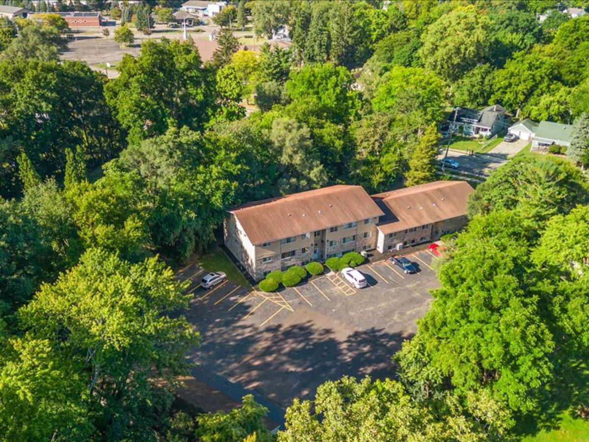 Apartment for rent at 2342 Aurelius Rd, Holt, MI 48842