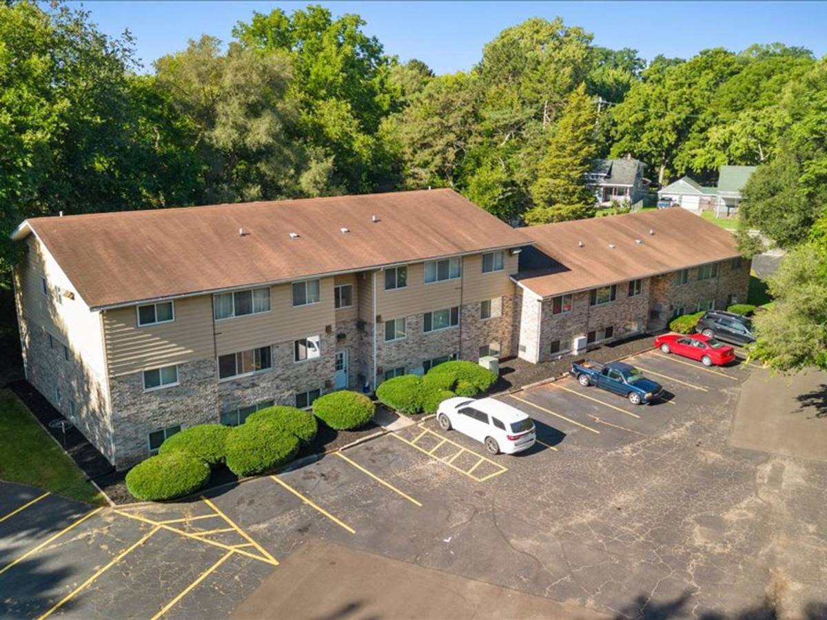 Apartment for rent at 2342 Aurelius Rd, Holt, MI 48842