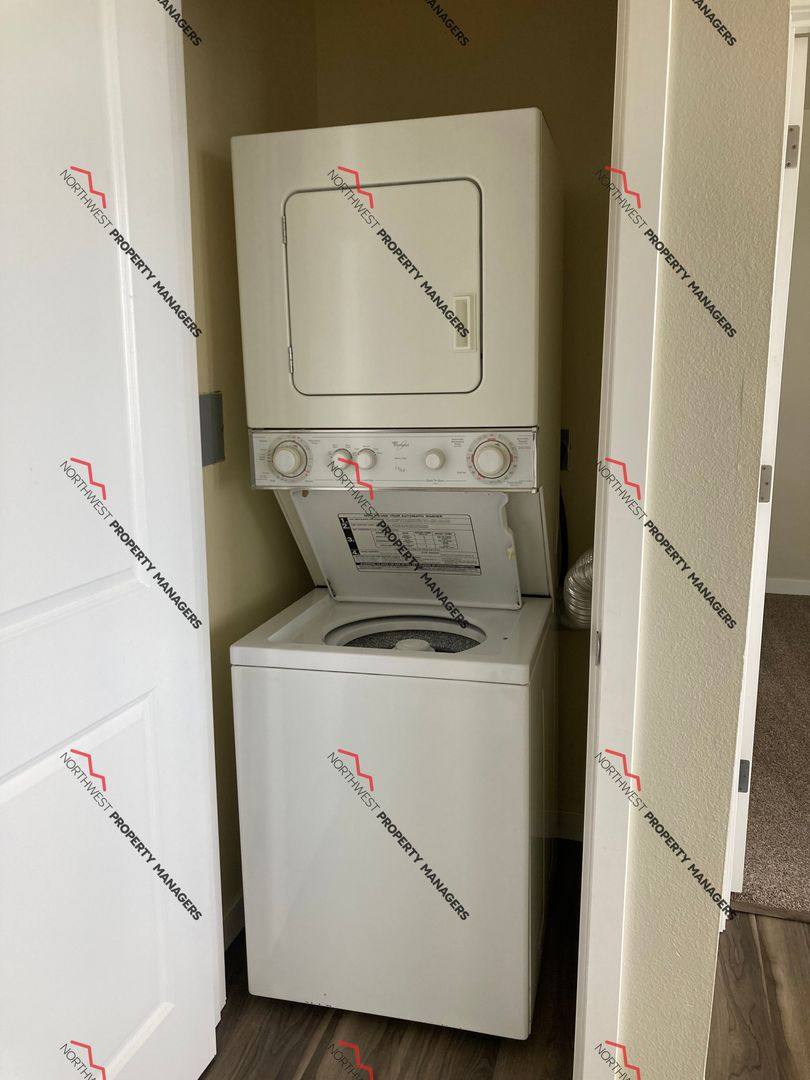 Apartment for rent at 2825 S Delin St, Tacoma, WA 98402