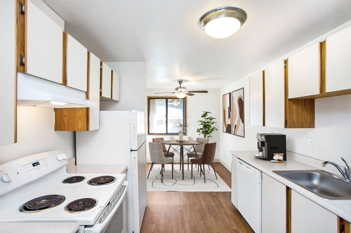Apartment for rent at 1115 NE 105th St, Vancouver, WA 98685