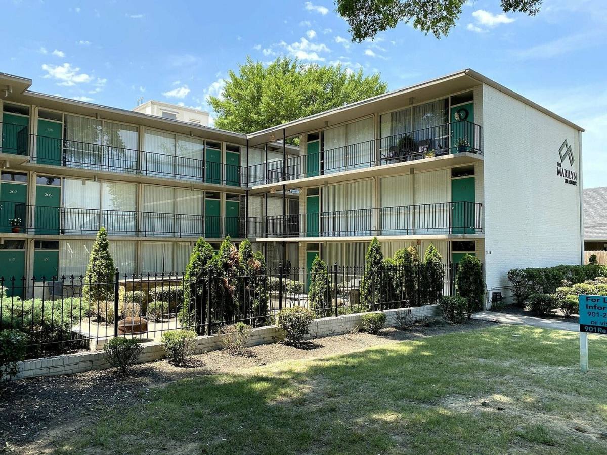 Apartment for rent at 1639 Monroe Ave, Memphis, TN 38104
