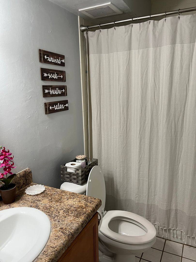 Apartment for rent at 119 Cadiz St, Tallahassee, FL 32301
