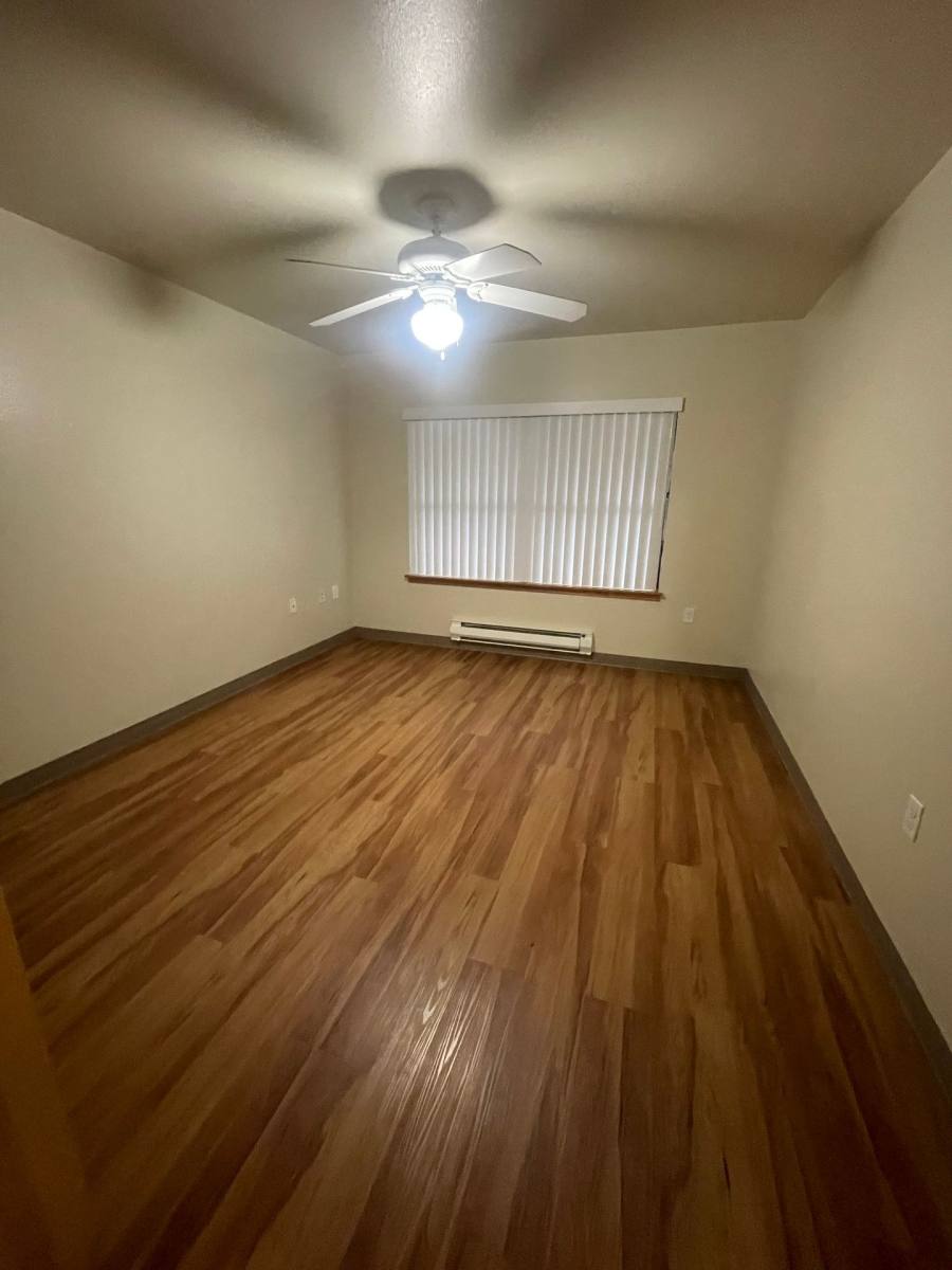 Apartment for rent at 1040 NW 10th Ave, Portland, OR 97209