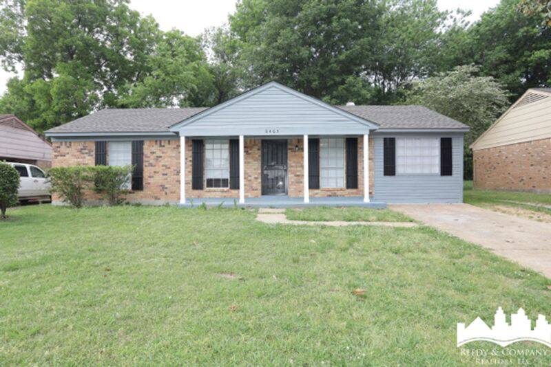 House for rent at 6465 Forest Glen Dr, Horn Lake, MS 38637