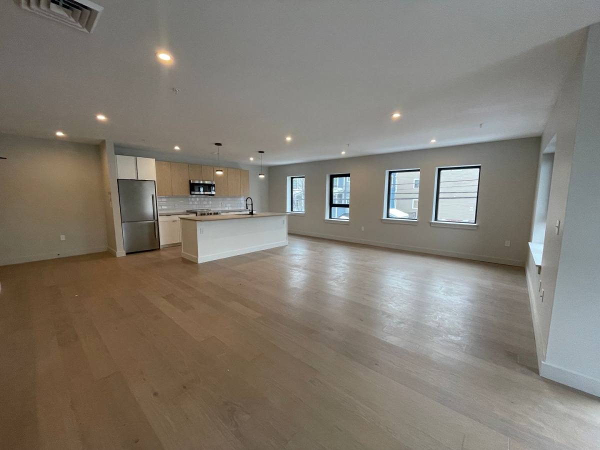 Condo for rent at 75 Chestnut St, Portland, ME 04101