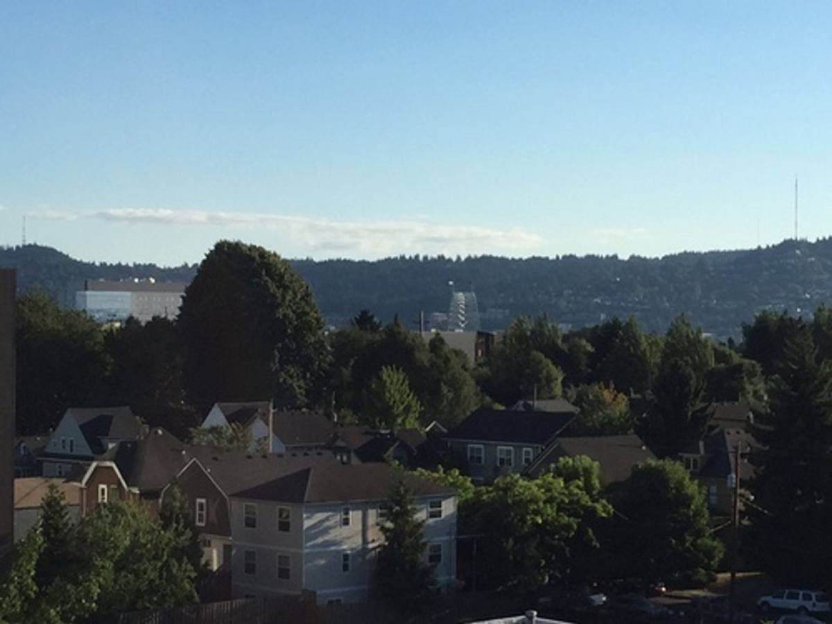 Apartment for rent at 405 NE Mason St, Portland, OR 97211