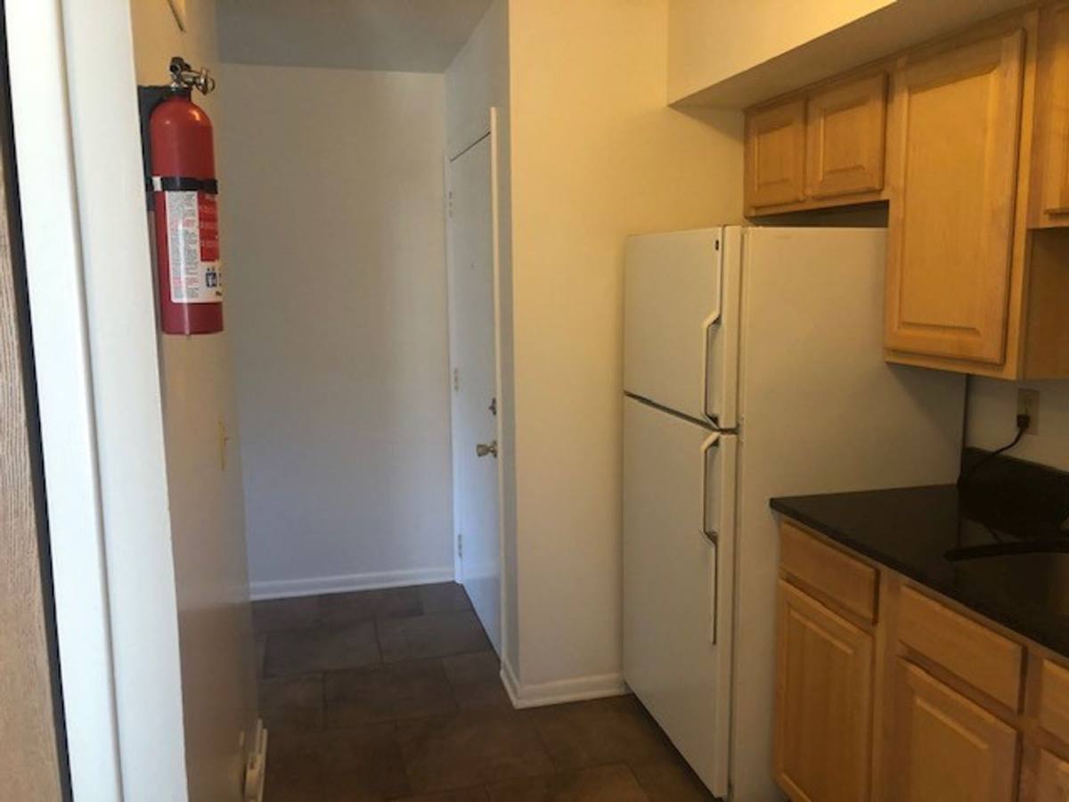 Apartment for rent at 405 N State St, Champaign, IL 61820