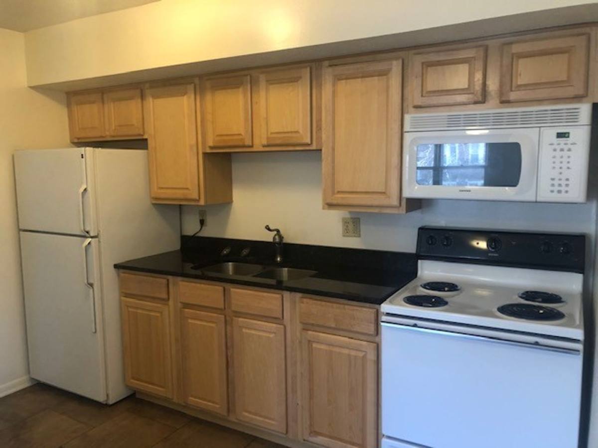 Apartment for rent at 405 N State St, Champaign, IL 61820
