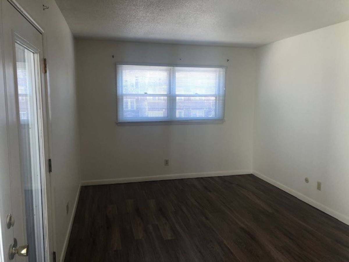 Apartment for rent at 405 N State St, Champaign, IL 61820