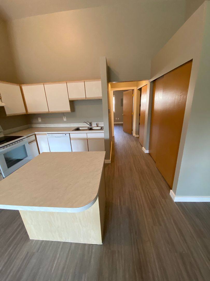 Apartment for rent at 311 W Naches Ave, Selah, WA 98942