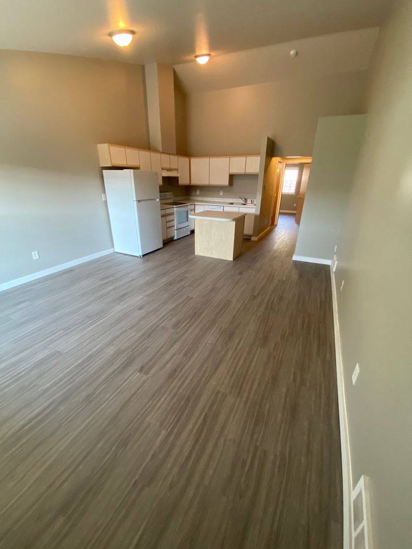 Apartment for rent at 311 W Naches Ave, Selah, WA 98942