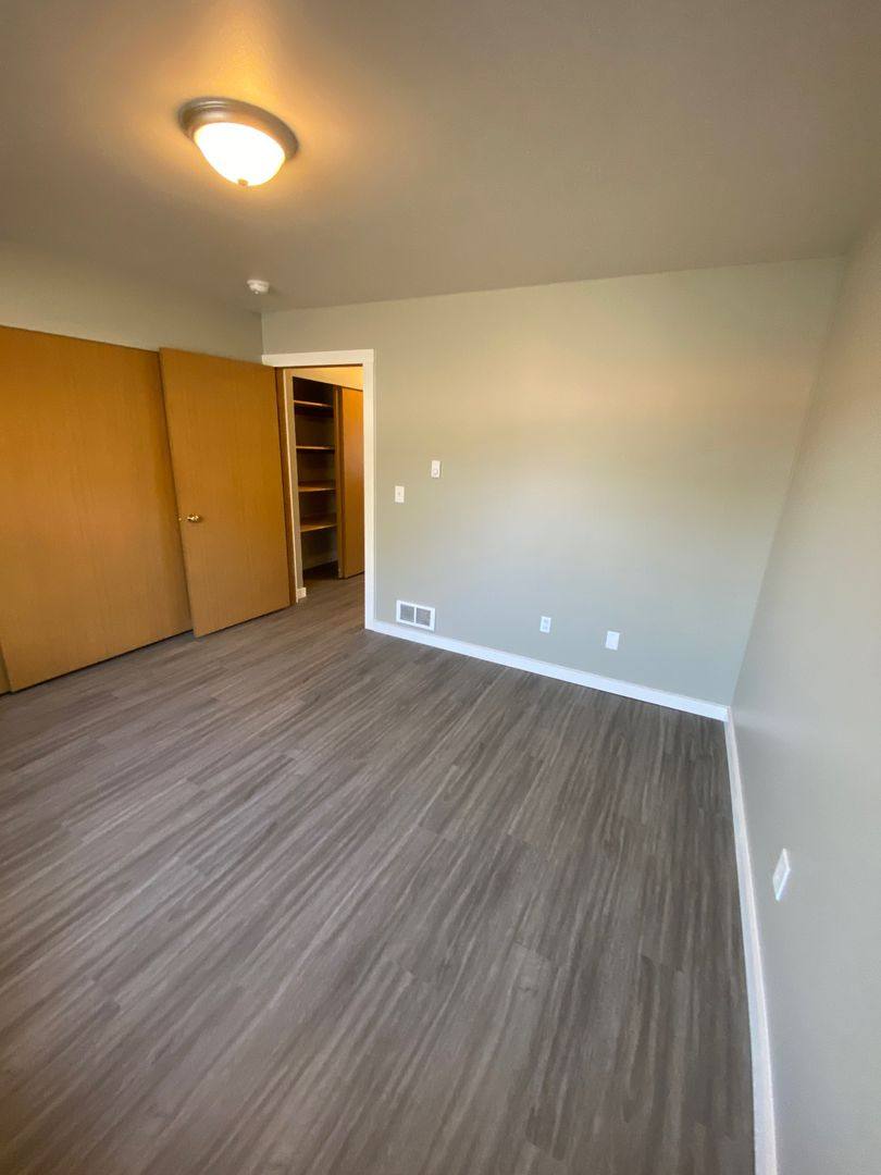 Apartment for rent at 311 W Naches Ave, Selah, WA 98942