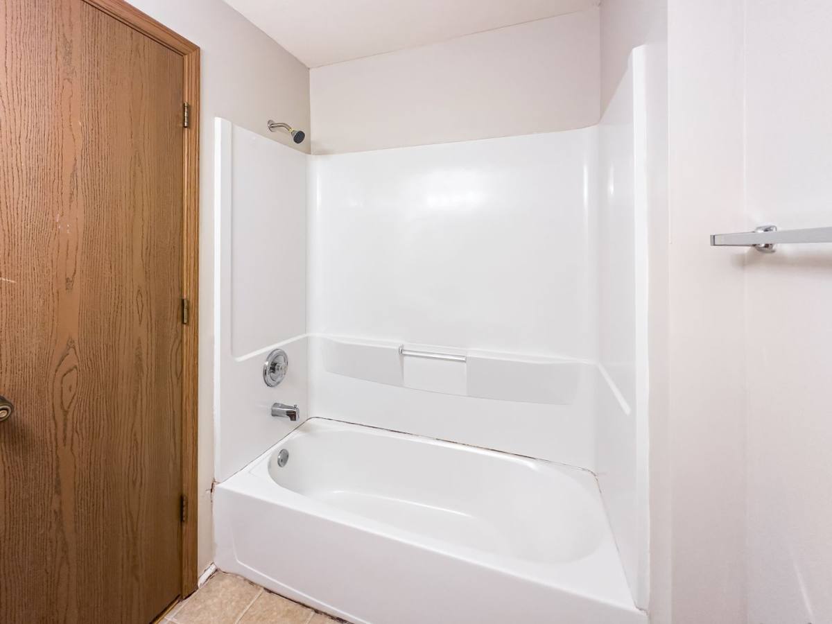 Apartment for rent at 1915 Waverly Court, Columbia, MO 65201