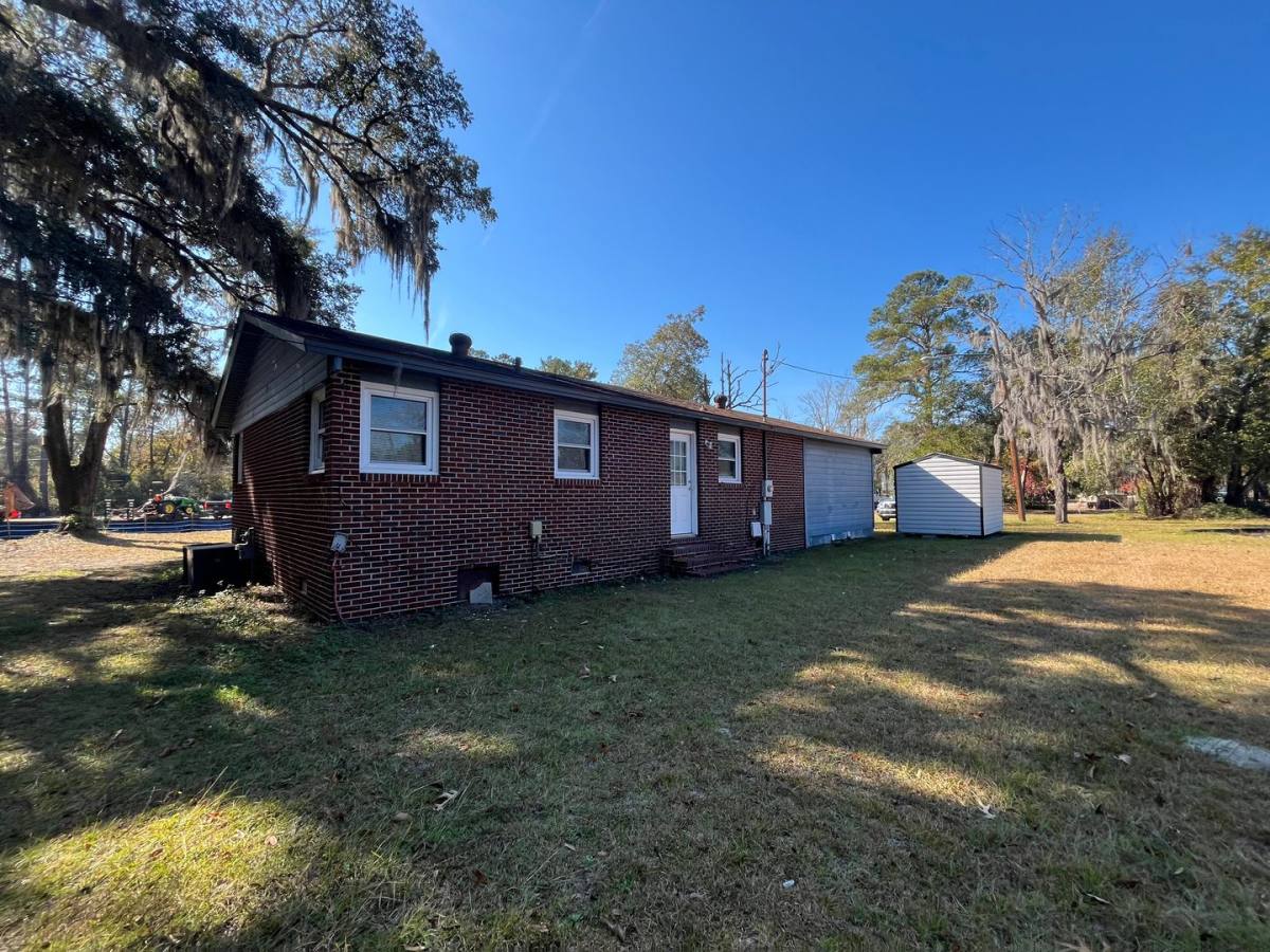 House for rent at 1978 Goshen Rd, Rincon, GA 31326
