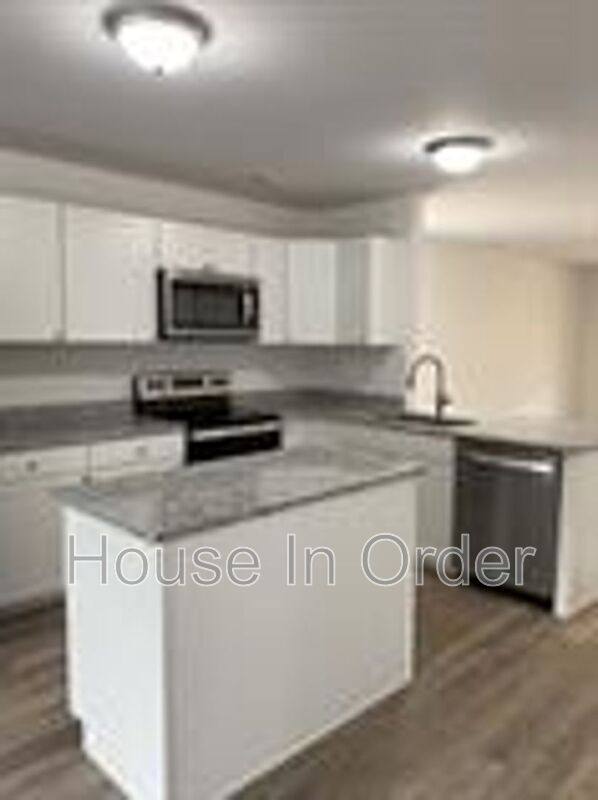 House for rent at 60 Patriot Place, Mars Hill, NC 28754