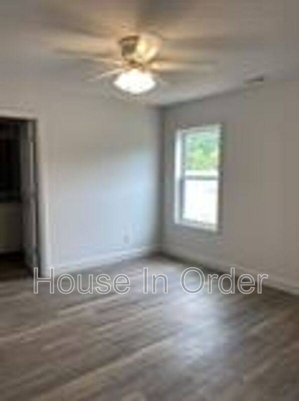 House for rent at 60 Patriot Place, Mars Hill, NC 28754