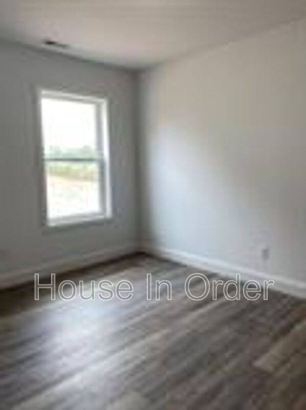 House for rent at 60 Patriot Place, Mars Hill, NC 28754