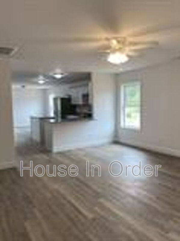 House for rent at 60 Patriot Place, Mars Hill, NC 28754