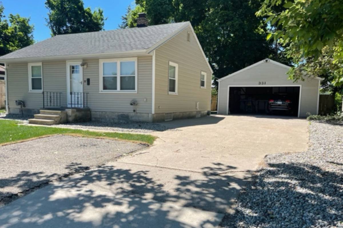 Apartment for rent at 331 W Saginaw St, East Lansing, MI 48823