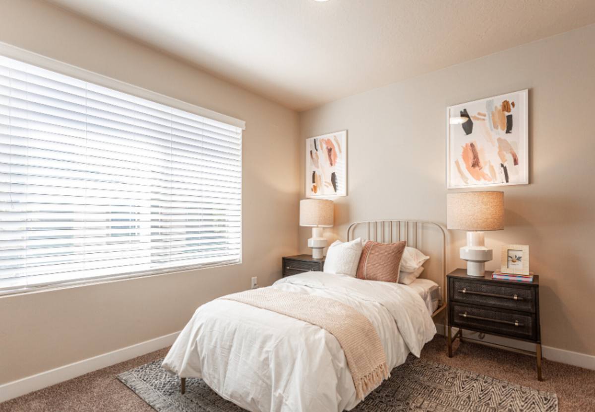 Apartment for rent at 985 W Willow Garden Paseo, Farmington, UT 84025