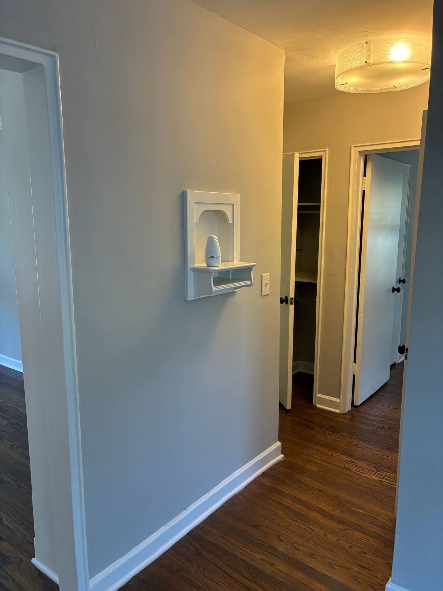 Apartment for rent at 2315 Glenmary Ave, Louisville, KY 40204