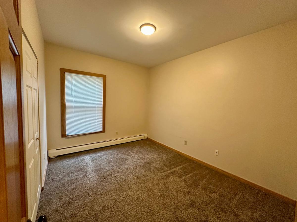 Apartment for rent at 2514 Emerson Ave S, Minneapolis, MN 55405