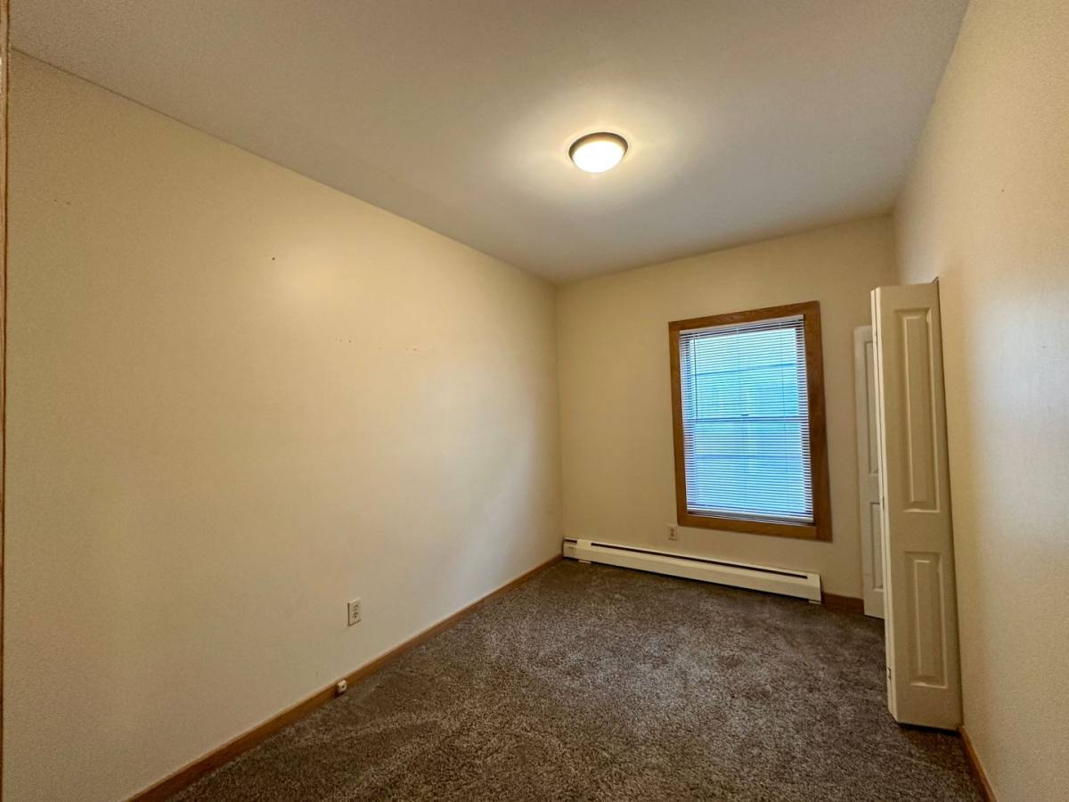 Apartment for rent at 2514 Emerson Ave S, Minneapolis, MN 55405