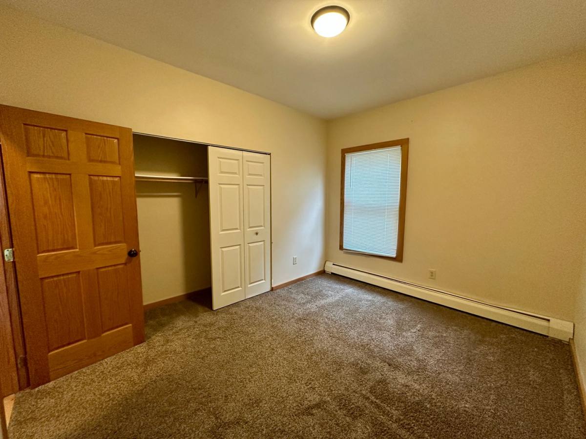 Apartment for rent at 2514 Emerson Ave S, Minneapolis, MN 55405