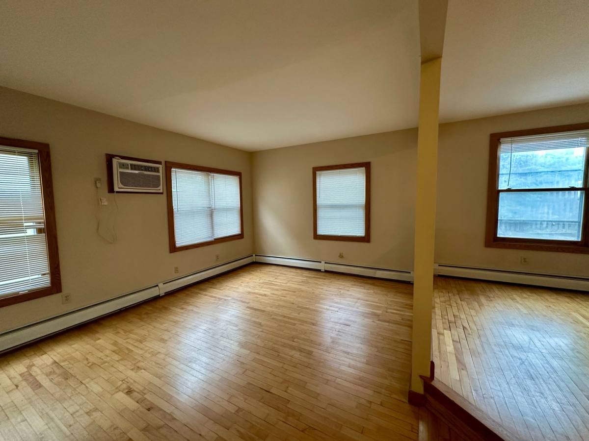 Apartment for rent at 2514 Emerson Ave S, Minneapolis, MN 55405